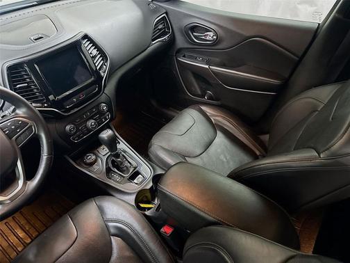 Light Brownstone Pearlcoat 2020 Jeep Cherokee Limited