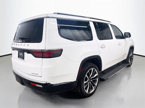 2023 Jeep Wagoneer Series III