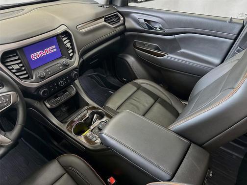 Summit White 2023 GMC Acadia AWD AT4