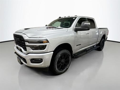 2026 RAM 2500 Laramie Crew Cab 4x4 6'4' Box