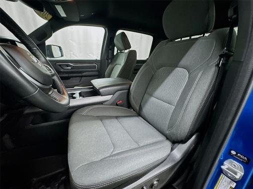 Hydro Blue Pearlcoat 2022 RAM 1500 Big Horn/Lone Star