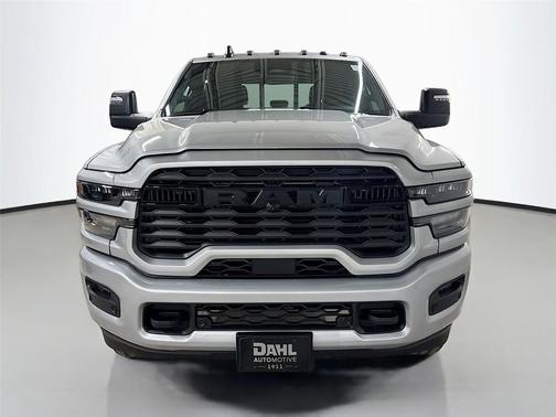 Silver Zynith 2026 RAM 2500 Big Horn Crew Cab 4x4 6'4' Box