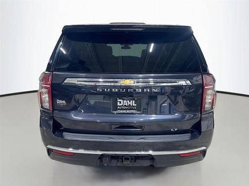 2022 Chevrolet Suburban LT