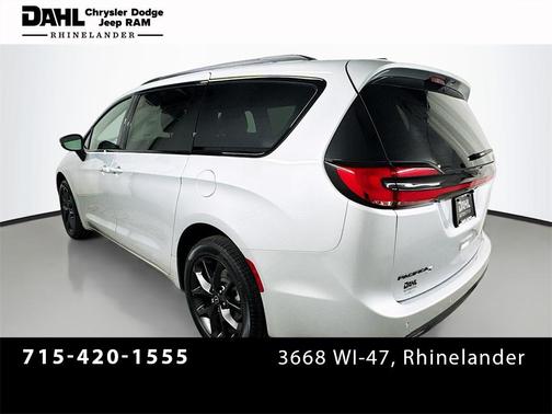 2026 Chrysler Pacifica L