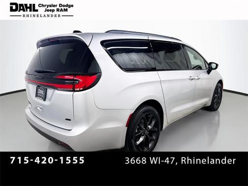 2026 Chrysler Pacifica L