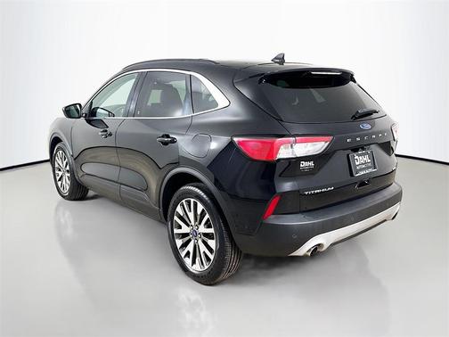 2021 Ford Escape Titanium
