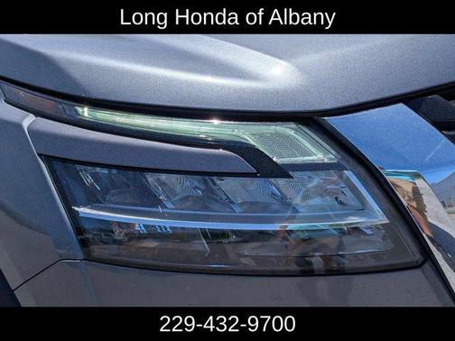 Gun Metallic 2022 Nissan Pathfinder SL 2WD