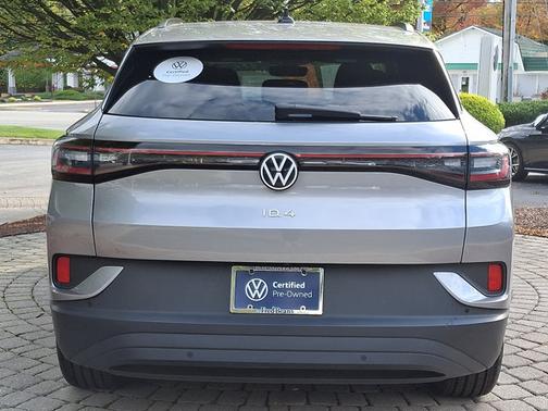 2023 Volkswagen ID.4 Pro