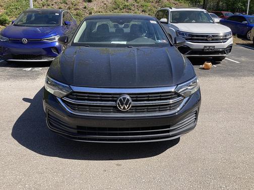 2022 Volkswagen Jetta 1.5T SE