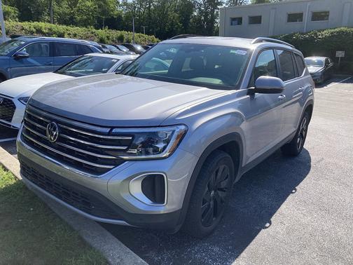 2024 Volkswagen Atlas 2.0T SE
