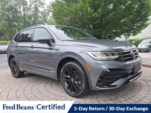 2022 Volkswagen Tiguan 2.0T SE R-Line Black