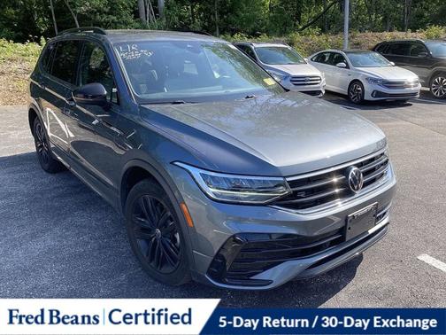 2022 Volkswagen Tiguan 2.0T SE R-Line Black