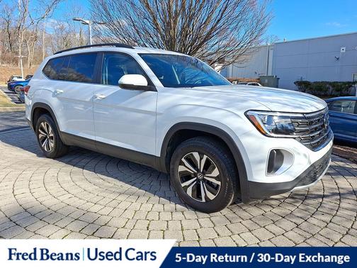 2025 Volkswagen Atlas 2.0T SE