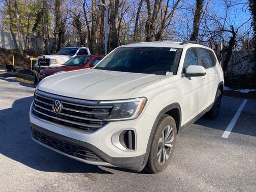 2025 Volkswagen Atlas 2.0T SE