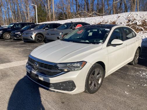 2022 Volkswagen Jetta 1.5T SE