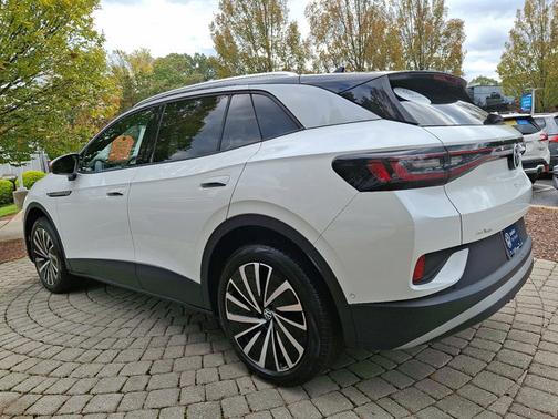 2023 Volkswagen ID.4 Pro S Plus