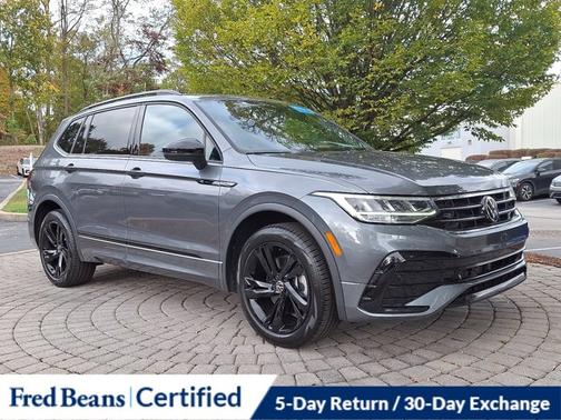 2023 Volkswagen Tiguan 2.0T SE R-Line Black