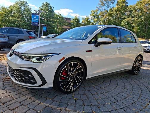 2024 Volkswagen Golf GTI 2.0T Autobahn