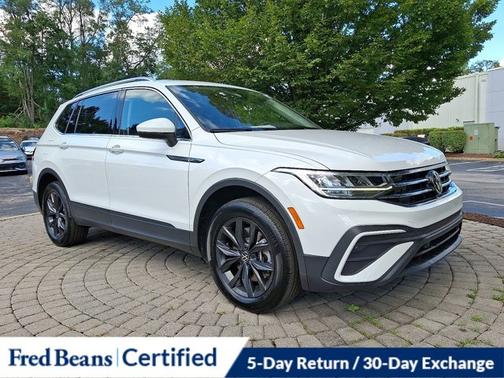 2024 Volkswagen Tiguan 2.0T SE