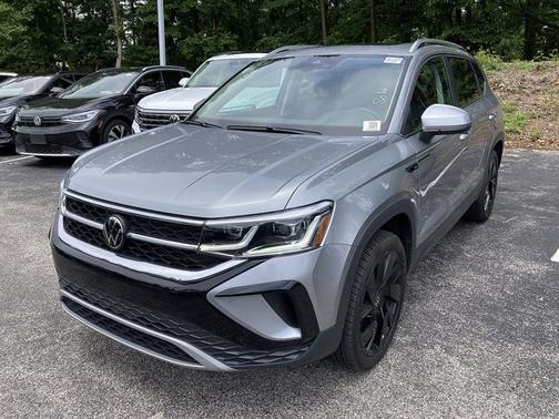 2024 Volkswagen Taos 1.5T SEL