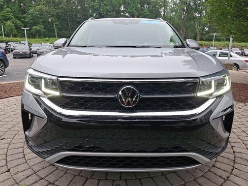 2024 Volkswagen Taos 1.5T SEL