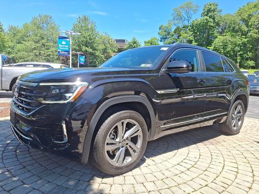 2024 Volkswagen Atlas Cross Sport 2.0T SEL R-Line