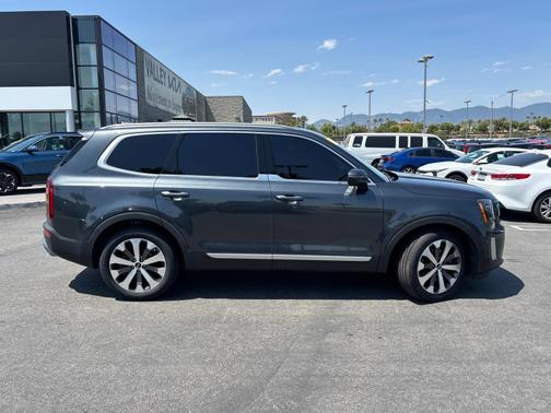 2021 Kia Telluride S FWD