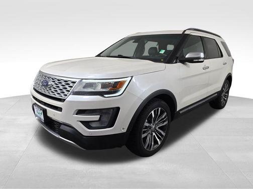 White Platinum Tri-Coat Metallic 2017 Ford Explorer Platinum