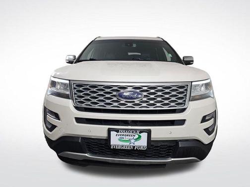 White Platinum Tri-Coat Metallic 2017 Ford Explorer Platinum