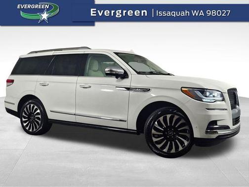 2022 Lincoln Navigator Black Label
