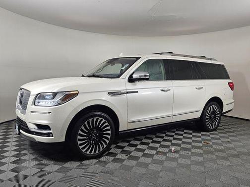 2019 Lincoln Navigator L Black Label