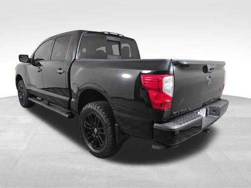 2018 Nissan Titan SV