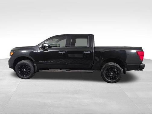 2018 Nissan Titan SV