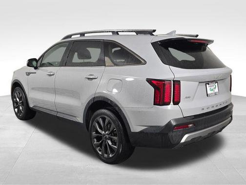 2022 Kia Sorento X-Line EX