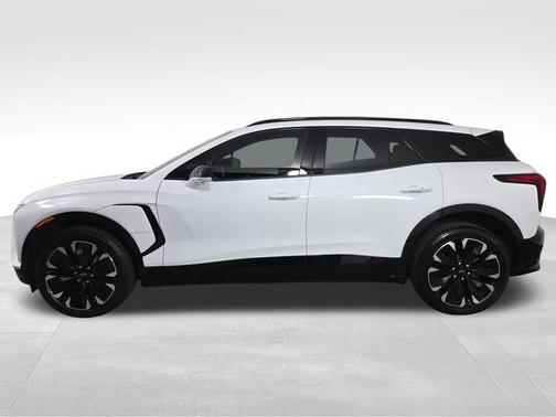 Summit White 2024 Chevrolet Blazer EV RS