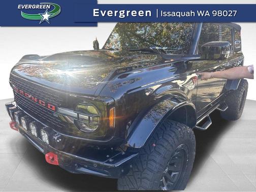 Shadow Black 2022 Ford Bronco Badlands