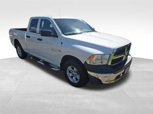 Bright White Clearcoat 2017 RAM 1500 Tradesman/Express