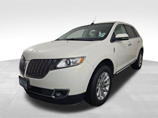 Crystal Champagne Tri-Coat Metallic 2013 Lincoln MKX Base