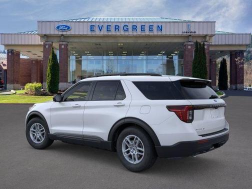 Space White Metallic 2026 Ford Explorer Active