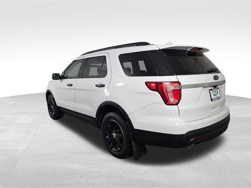 2016 Ford Explorer Base