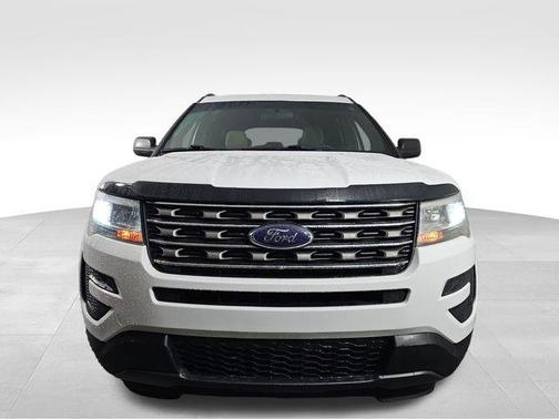 2016 Ford Explorer Base