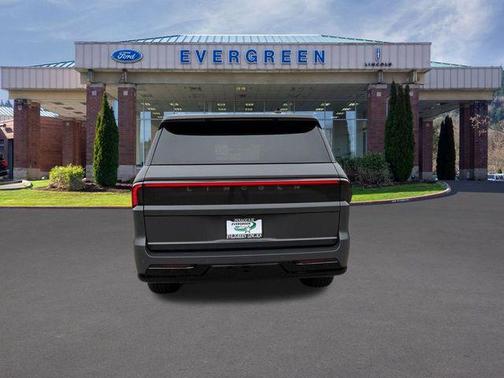 2025 Lincoln Navigator L Black Label