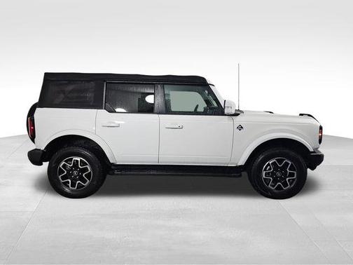 2021 Ford Bronco Outer Banks