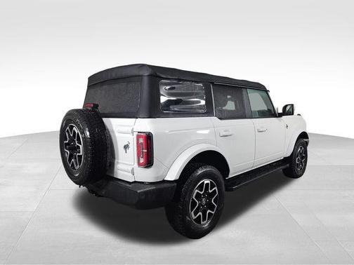2021 Ford Bronco Outer Banks