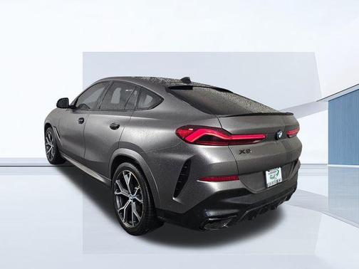 2022 BMW X6 xDrive40i