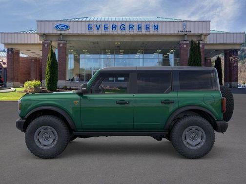Eruption Green Metallic 2025 Ford Bronco Badlands