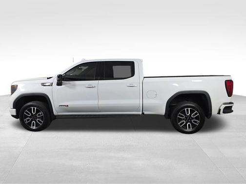 Summit White 2025 GMC Sierra 1500 AT4