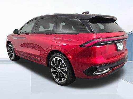 2025 Lincoln Nautilus Reserve