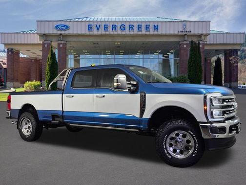 2025 Ford F-350 Lariat Super Duty