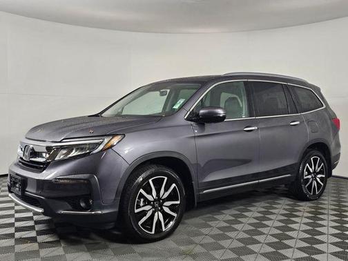2021 Honda Pilot Touring 8-Passenger